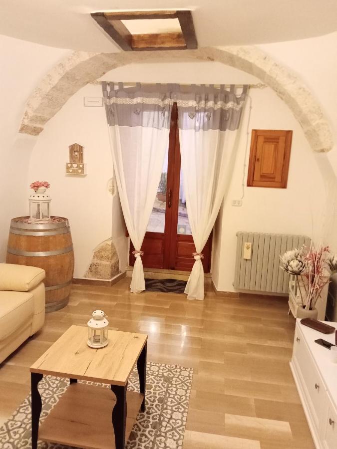"B&B La Lanterna" Trulli & Dimore Storiche Αλμπερομπέλο Εξωτερικό φωτογραφία